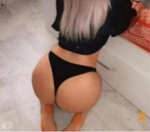Marie-floriane escorts in Châteauguay, QC