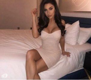 Stephy tantra massage in Los Angeles, CA
